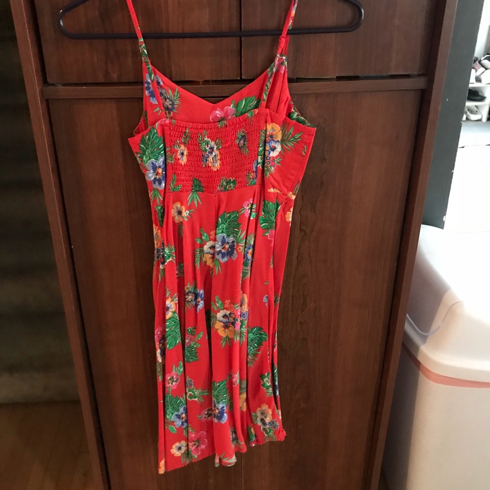 Dress - Picture 2 of 2